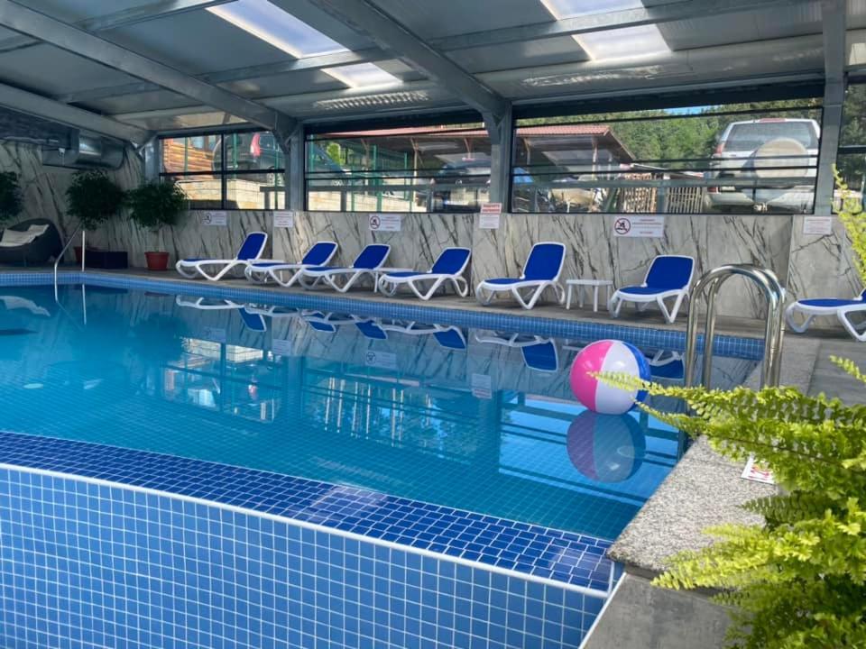 Pasarel Kamelot Hotel מראה חיצוני תמונה