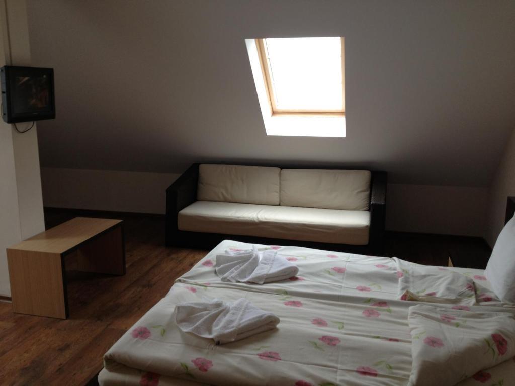Pasarel Kamelot Hotel מראה חיצוני תמונה