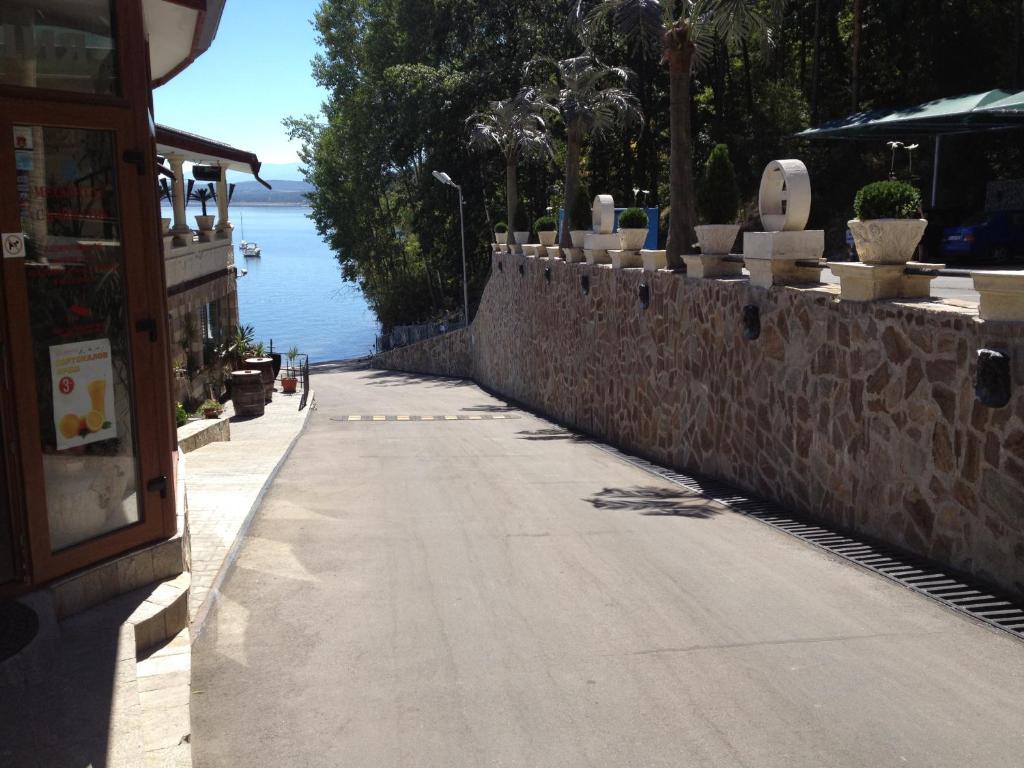 Pasarel Kamelot Hotel מראה חיצוני תמונה