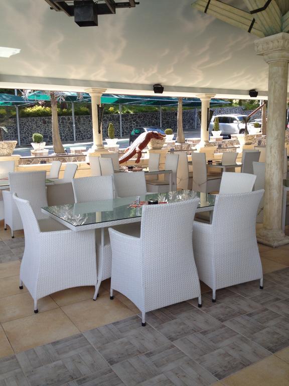 Pasarel Kamelot Hotel מראה חיצוני תמונה